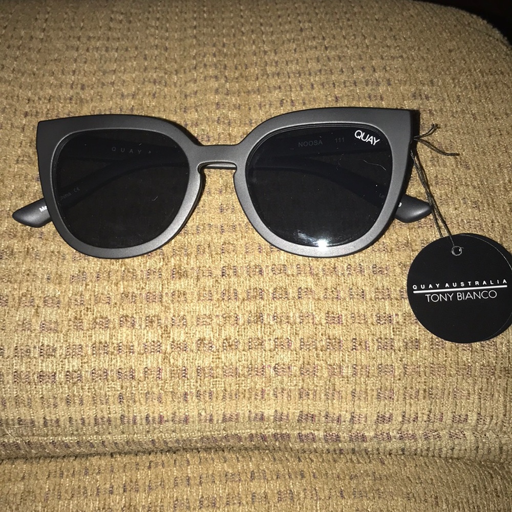 Quay Noosa cat eye sunglasses